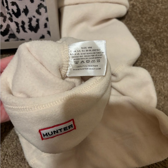 2 pairs of Hunter boot socks size M - Picture 2 of 2